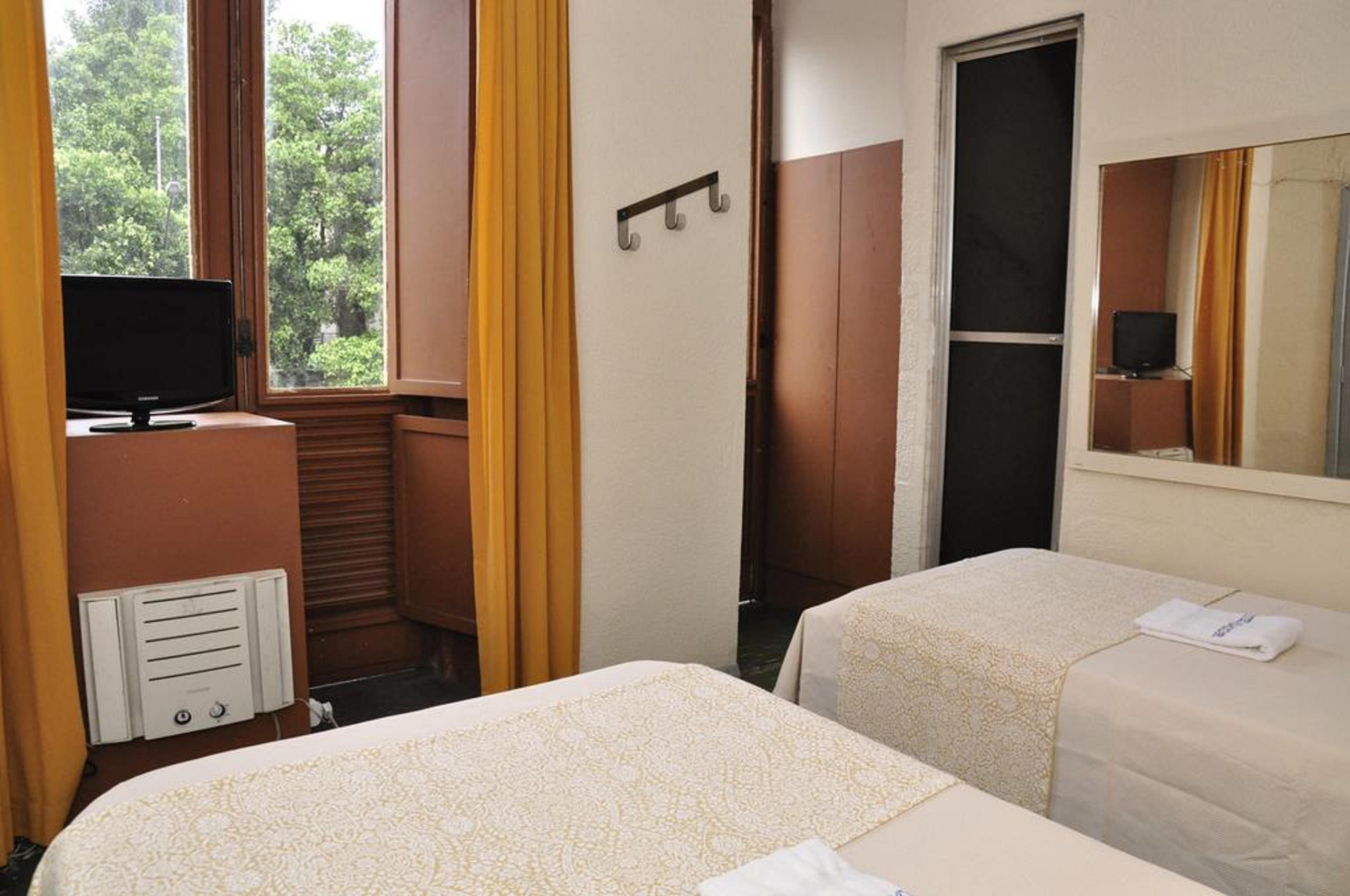 Hotel Plaza Riazor ريو دي جانيرو المظهر الخارجي الصورة